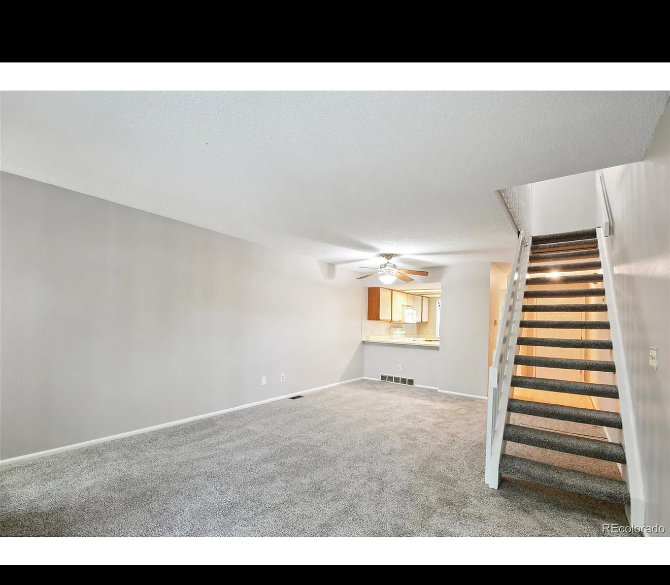 1 bed, 980 sqft, $1,000 — Photo 1