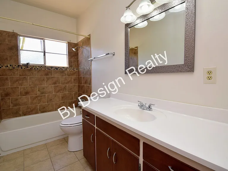 3551 E Water St — Photo 13