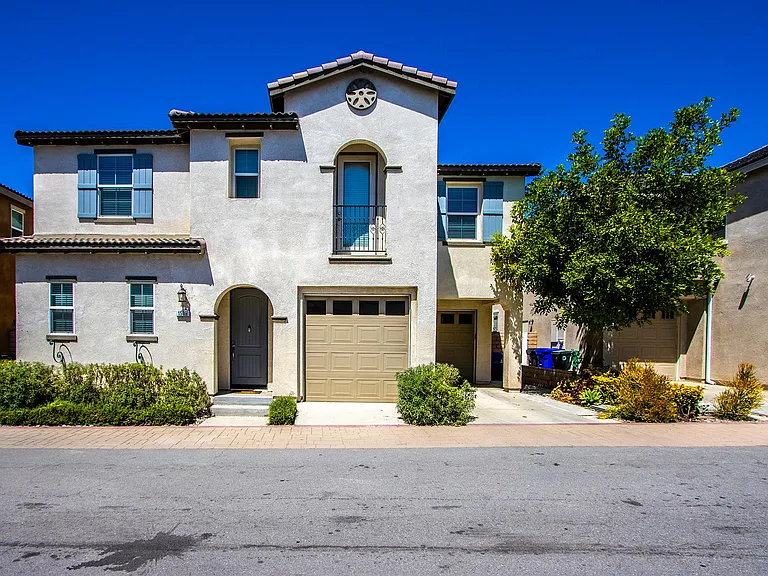 1509 Granada Rd — Photo 5