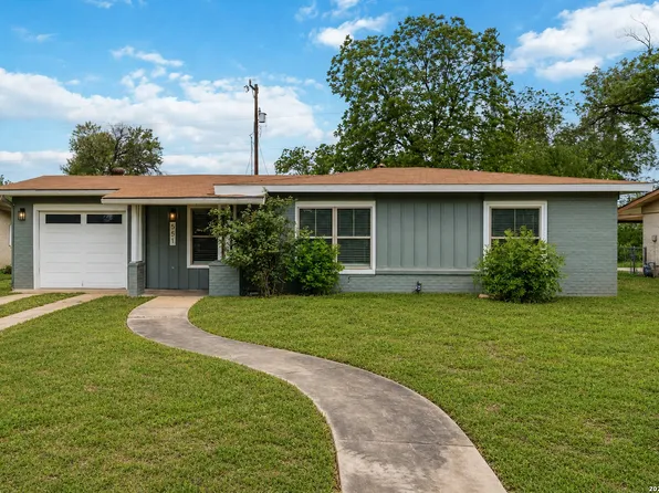 551 RADIANCE AVE, San Antonio, TX 78218