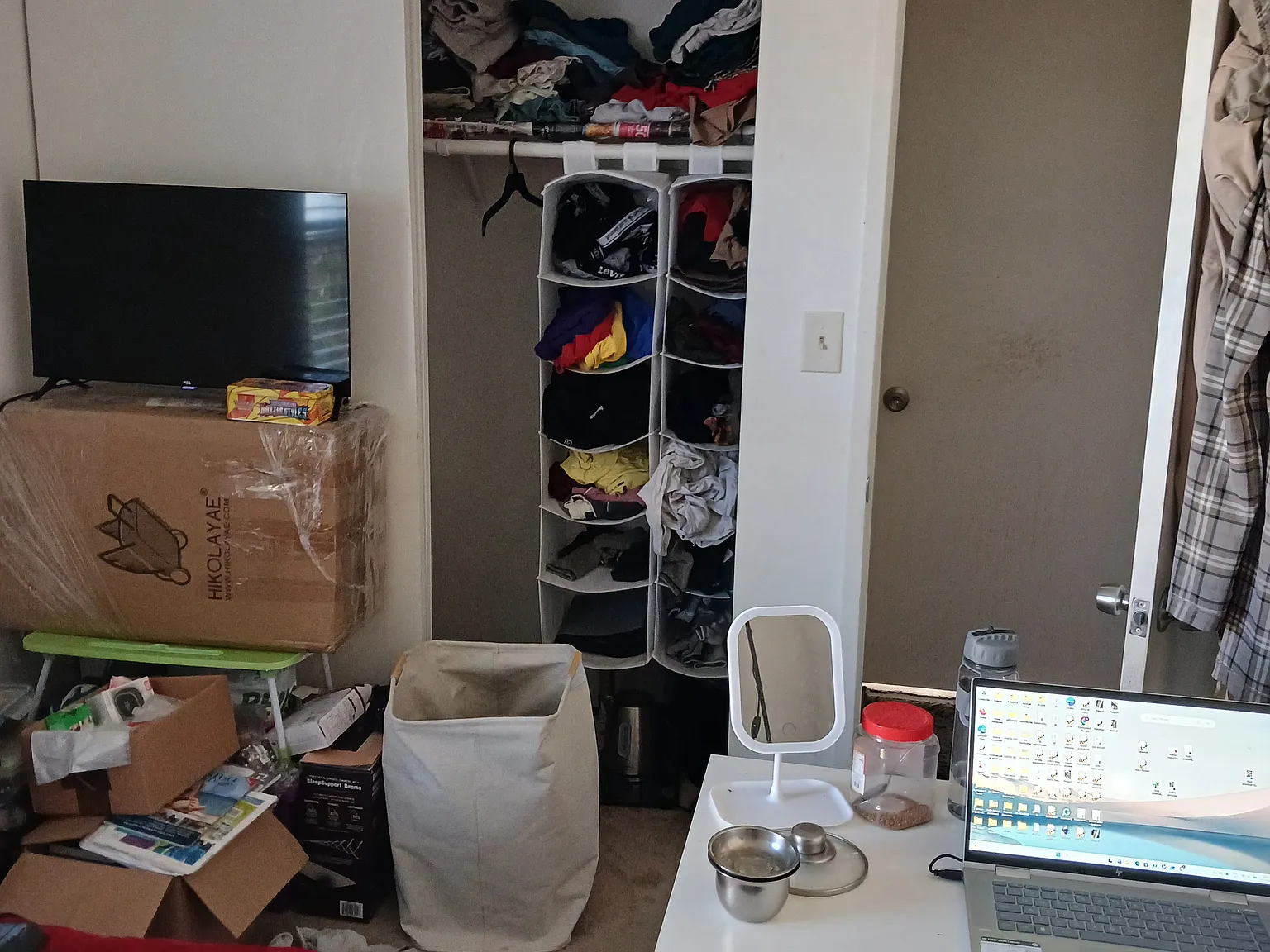 4 bed, 1320 sqft, $945 — Photo 4