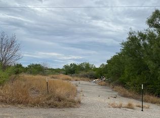 1664 County Road 428, Uvalde, TX 78801