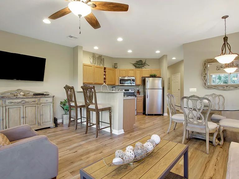 8278 Mulligan Cir #A — Photo 1