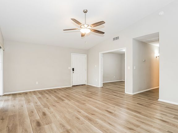 5th image of 8118 W Mescal St