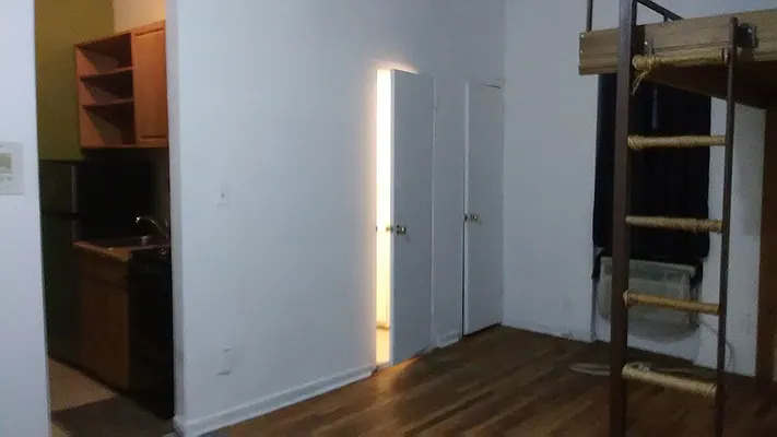 Rented by RC Realty Group of New York Inc | media 31