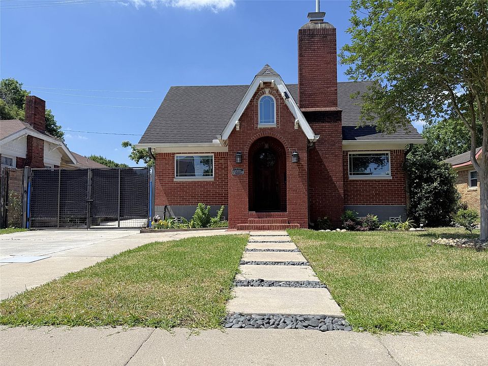1st image of 2302 Ruth St