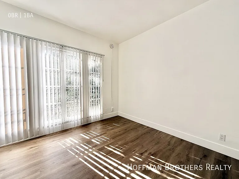 4231 Leimert Blvd #4 — Photo 6