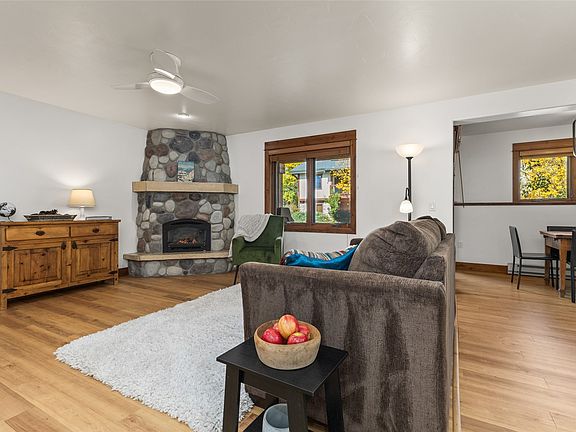4th image of 405 Ore House Plaza UNIT 101