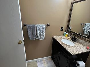 215 Abbeyville Rd, Medina, OH 44256