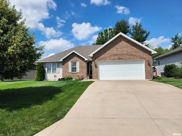 618 Brookfield Rd, Quincy, IL 62305
