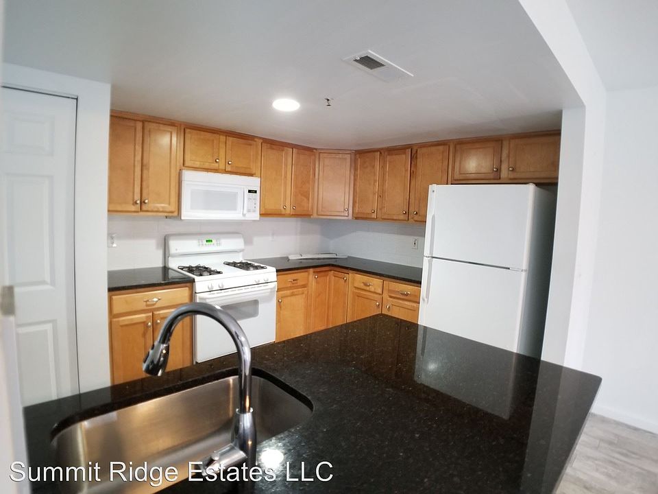 2nd image of 300 Schraffts Dr Unit B211