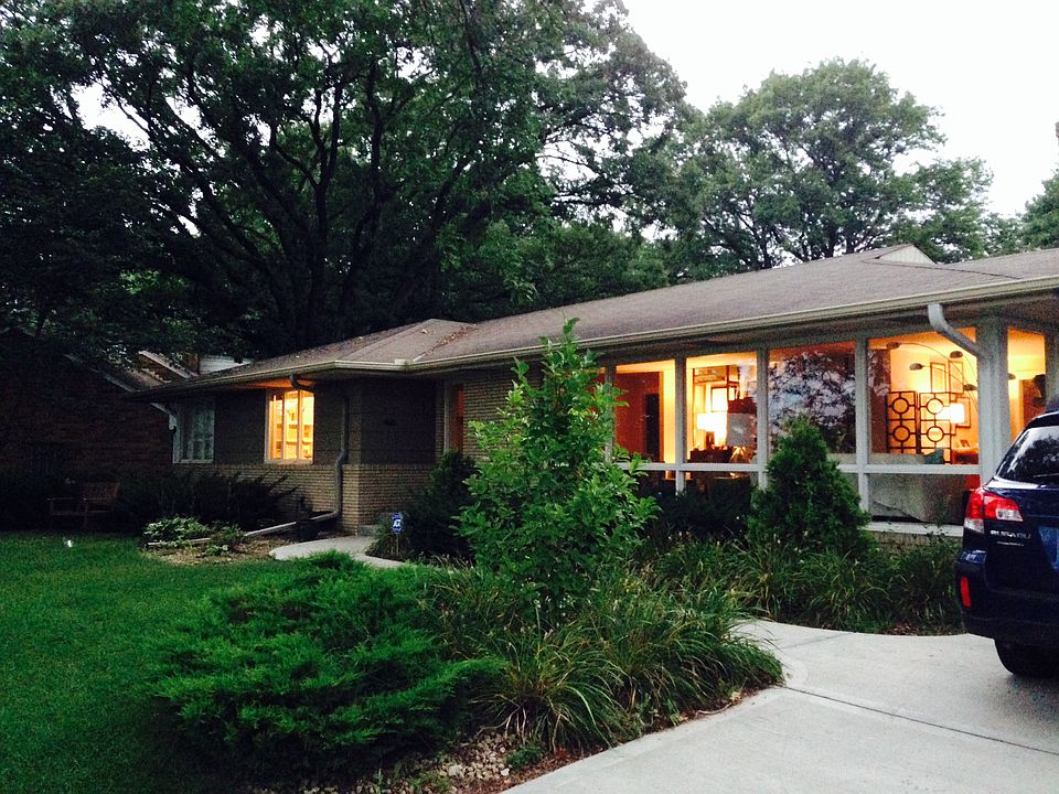 1st image of 1722 Mississippi River Blvd S