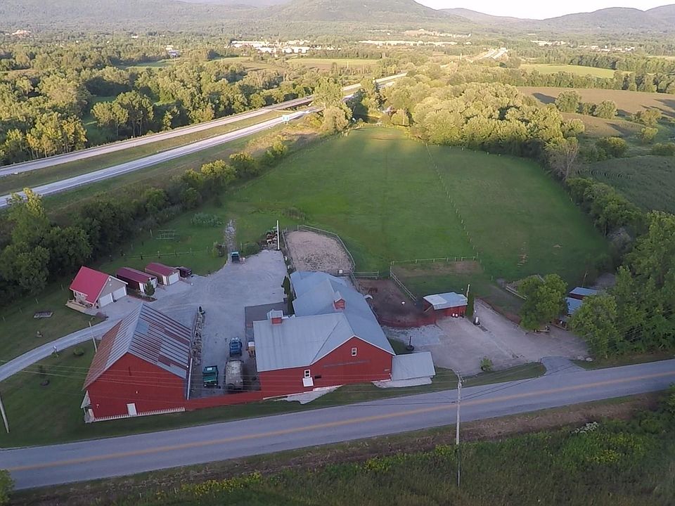 1st image of 834 Creek Road
