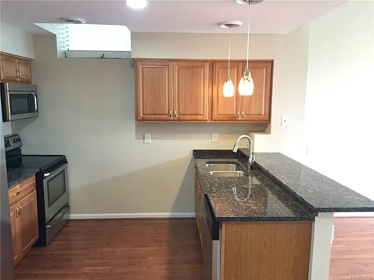 430 N Washington Ave #A — Photo 9