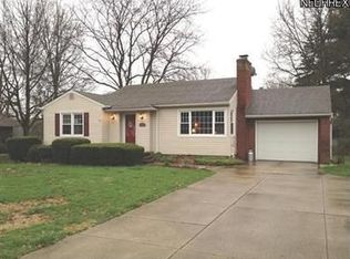3434 Greenwich Rd, Barberton, OH 44203