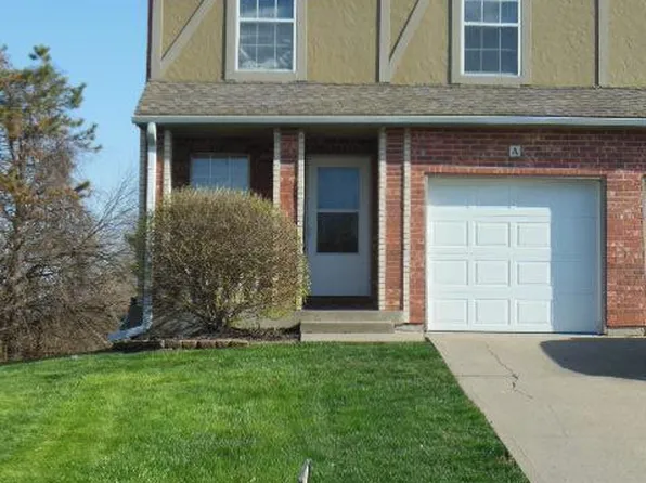 718 SE London Way, Lees Summit, MO 64081
