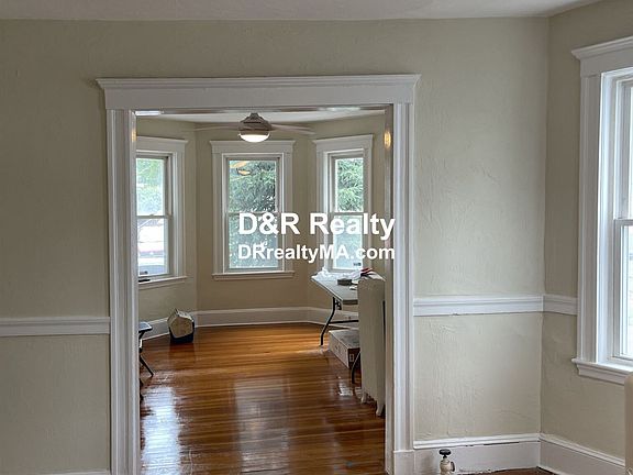 100 Conwell Ave. #1 Somerville Unit Photo 10 (1)