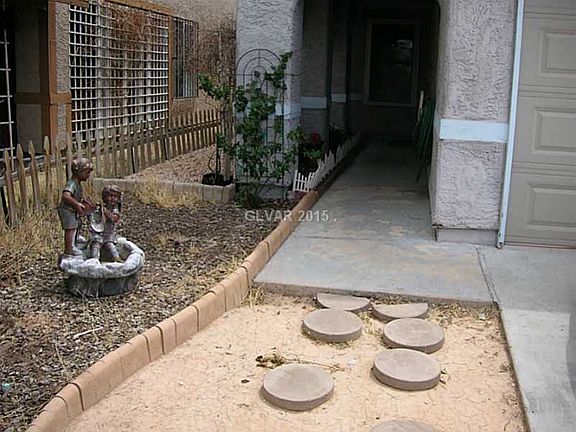 3rd image of 4187 Pasternak Dr