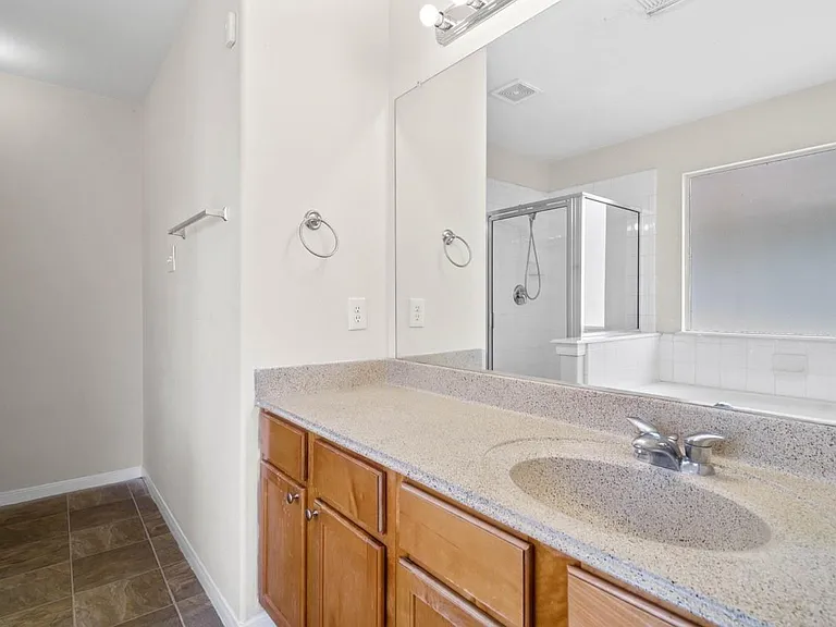 6631 Portlick Dr — Photo 15