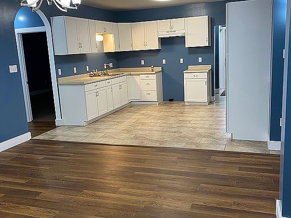 2nd image of 1309 N Warman Ave