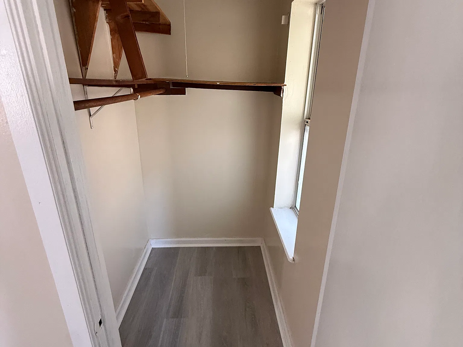 4 bed, $2,200 — Photo 4