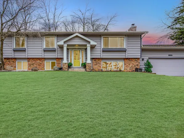 4908 Dominica Way, Apple Valley, MN 55124