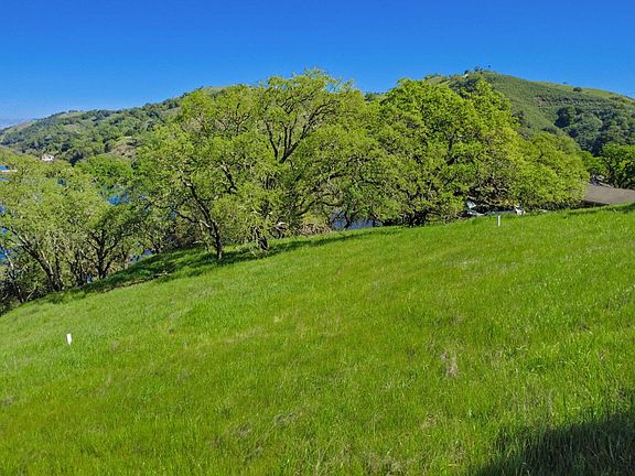 4th image of 17556 Chesbro Lake Dr