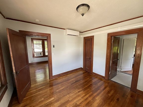 4th image of 2110 N 20th Ave
