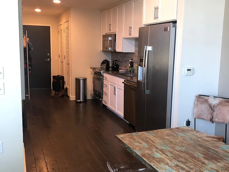1212 Laurel St #1012 — Photo 7