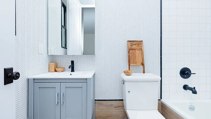 Rented by Nooklyn NYC LLC | media 17