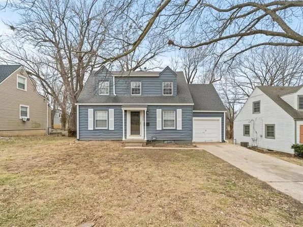 5520 Hedges Ave, Raytown, MO 64133