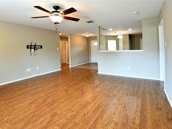 5th image of 1733 Trego Dr