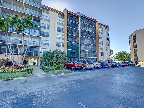 4th image of 3821 Environ Blvd APT 606