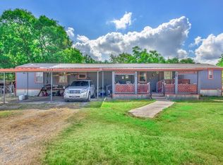 532 Crossroads Dr, Dale, TX 78616