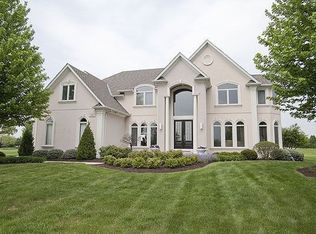 2403 Fawn Lake Cir, Naperville, IL