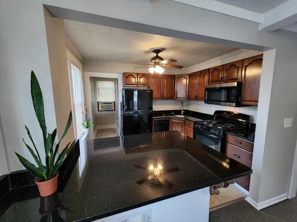 3425 Clearfield St, Pittsburgh, PA 15204