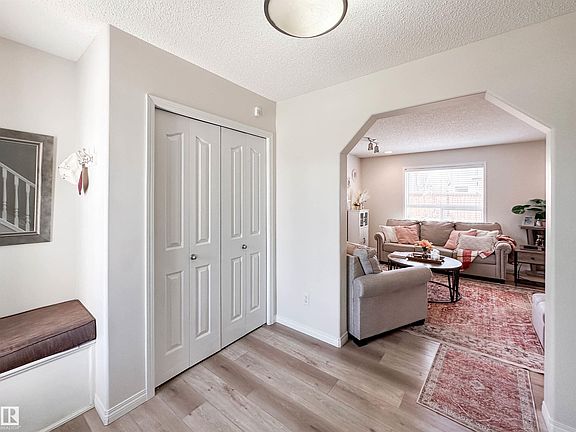3rd image of 6 Norfolk Close