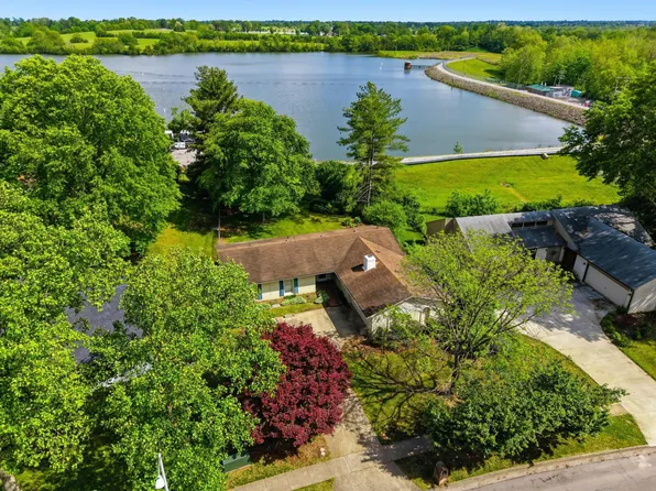 3292 Buckhorn Dr, Lexington, KY 40515