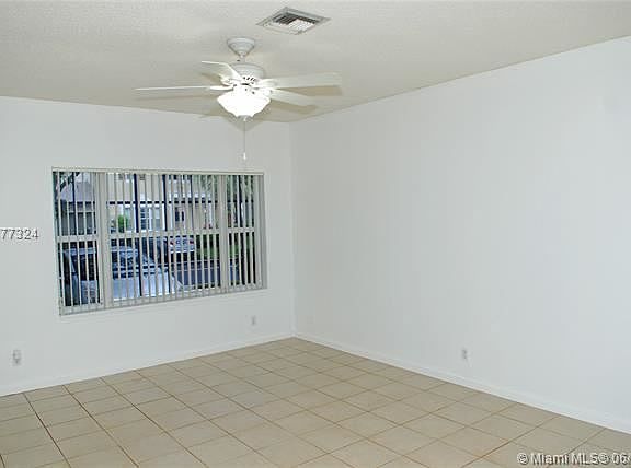 3rd image of 9512 S Vermosa Ln #2-409