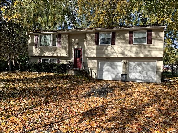 2nd image of 5969 Dunstan Cir