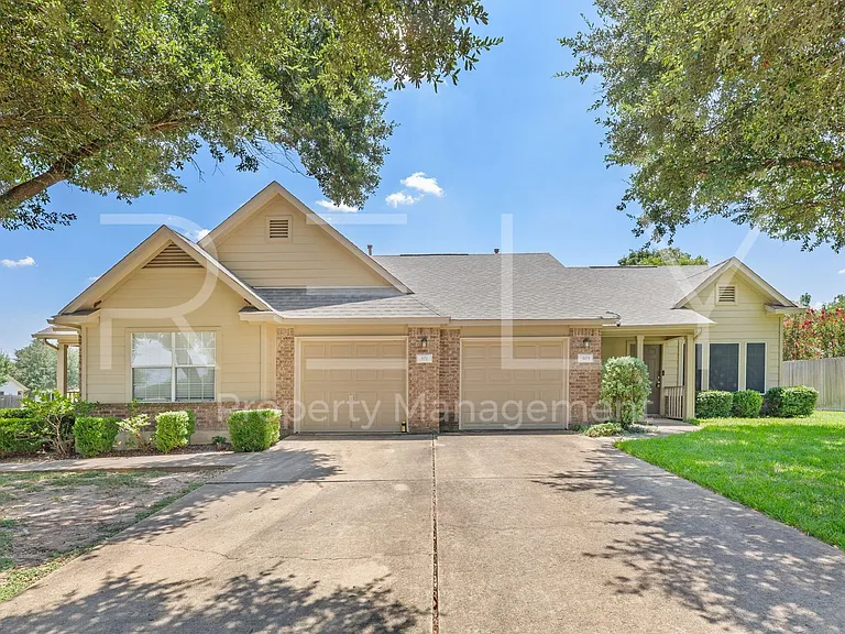 103 Prairie Springs Loop — Photo 3