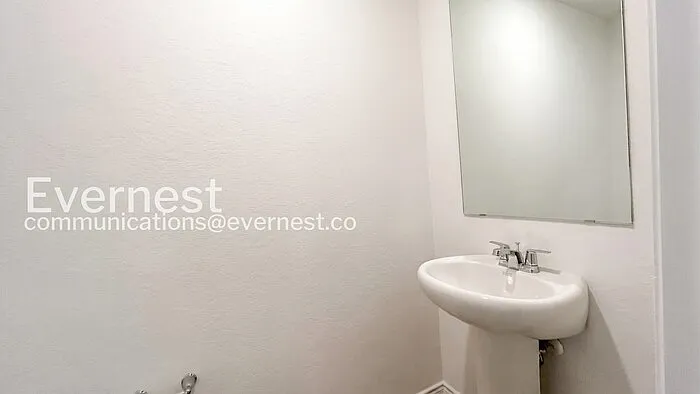 16043 Mahogany Way — Photo 14