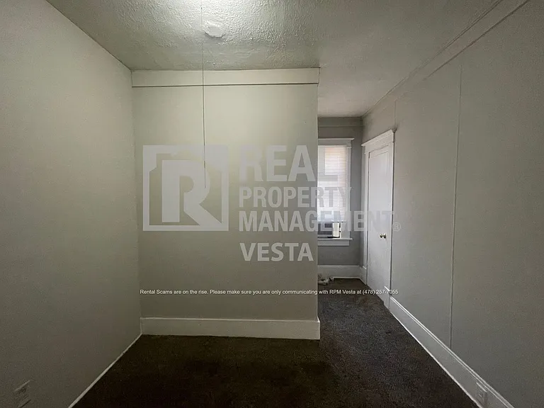 2389 Beech Ave — Photo 8