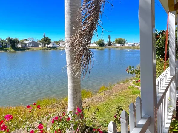 303 Netherland Ave, North Fort Myers, FL 33903