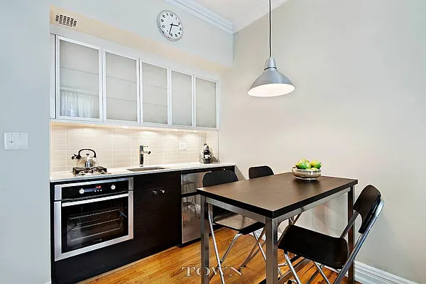 Sold by Town Residential | media 7