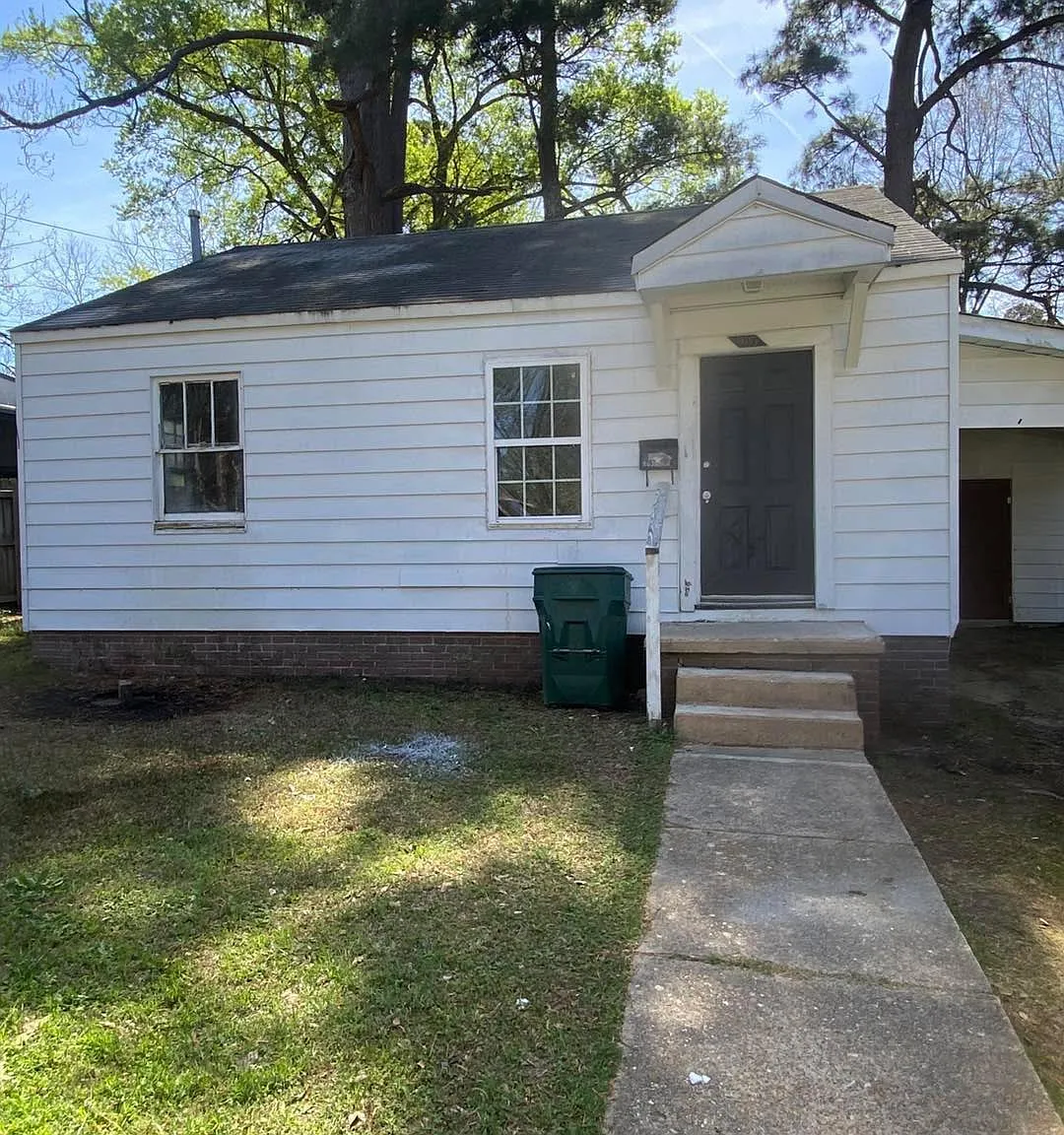 2 bed, 702 sqft, $700 — Photo 4