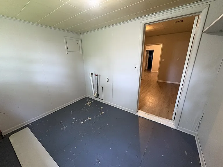 2614 E Archer St — Photo 5