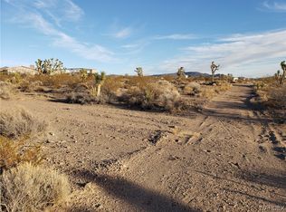 21352 N Palm Desert Dr, White Hills, AZ 86445
