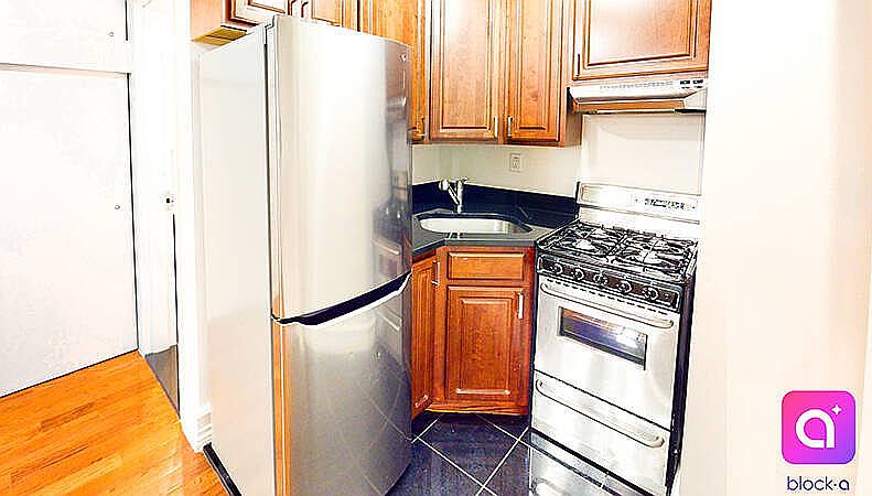 2nd image of 328 W 88th St #2A