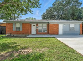 1109 Lexington Dr, Irving, TX 75061